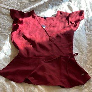 NWT MAROON TOMMY HILFIGER SLEEVELESS BLOUSE
